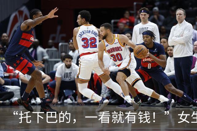 “托下巴的，一看就有钱！”女生宿舍6人照走红，气质天差地别！